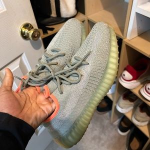 Yeezy Boost 350